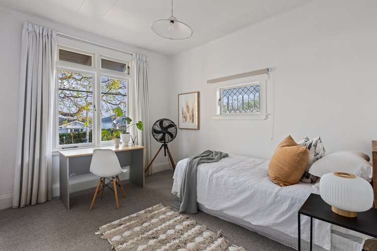 33 Owairaka Avenue Mount Albert_24