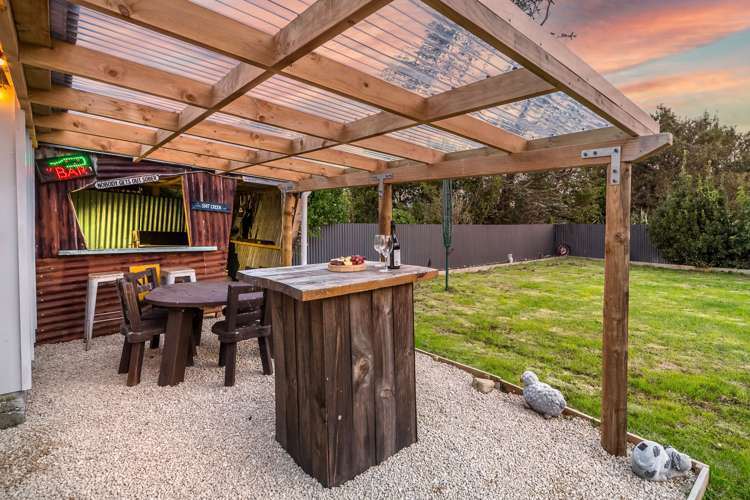 32 William Benton Street Featherston_10