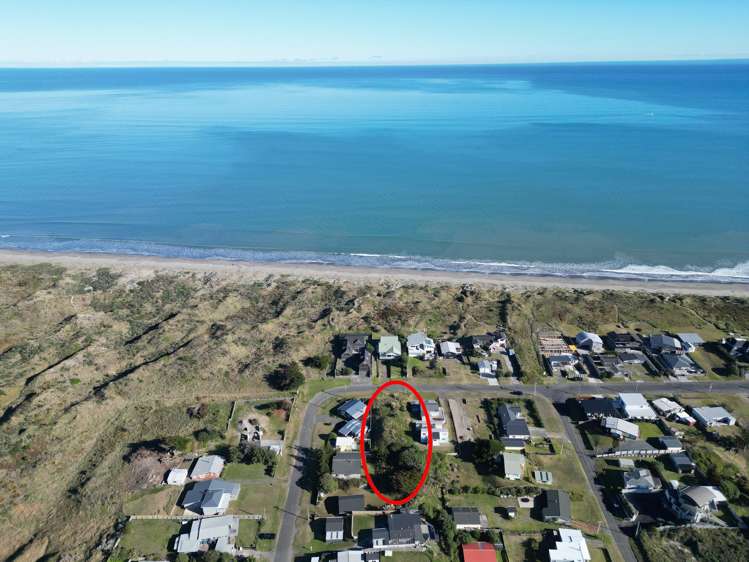 37 Marine Parade South_0