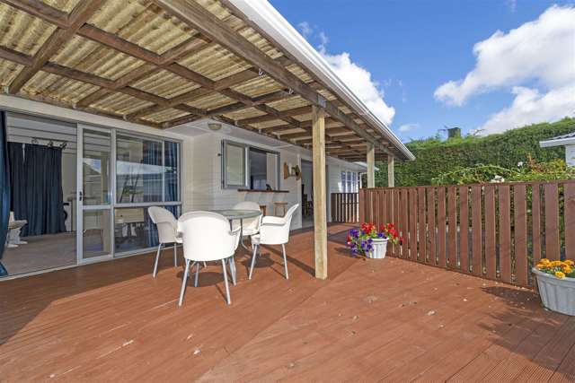 18 Cornwall Street Te Atatu South_3