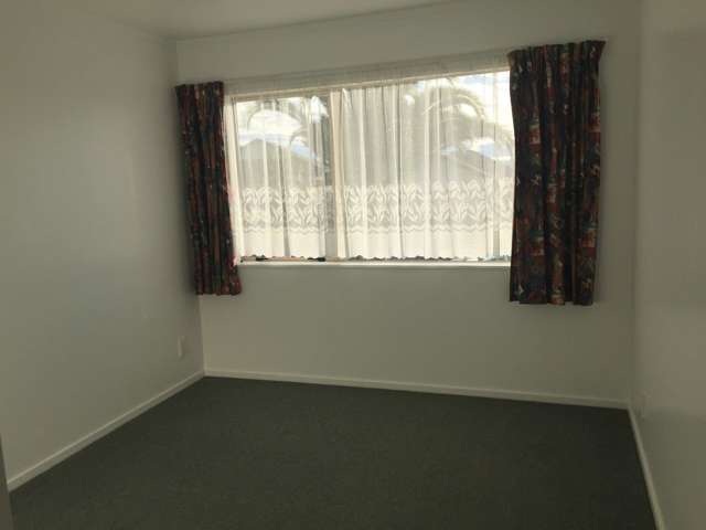 4 Libnai Avenue Clover Park_2