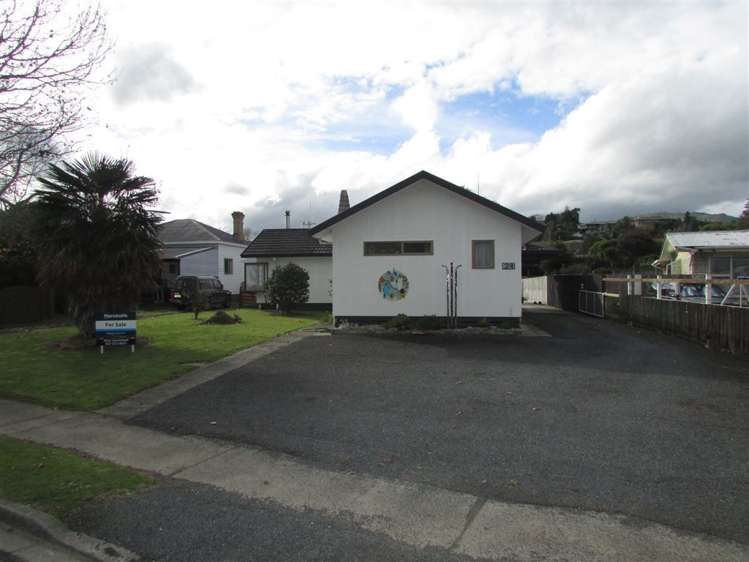 29 Taylor Avenue Paeroa_19