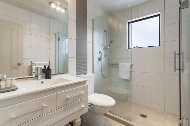 249 Hobsonville Road Hobsonville_13