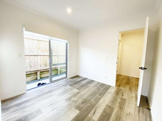 42 Timmer Road Flat Bush_3