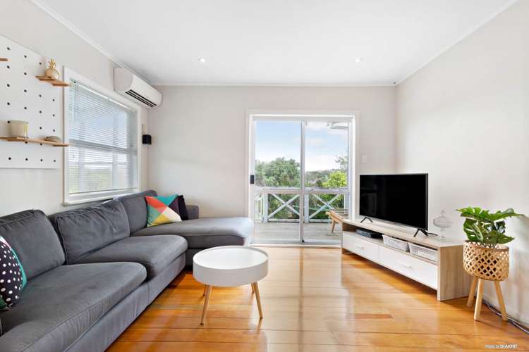 8 Nigel Road Browns Bay_5