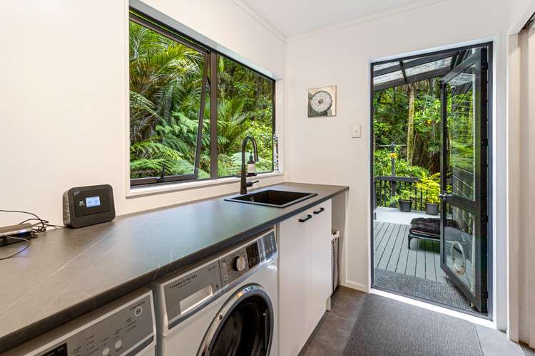 38 Mahoe Road Titirangi_16