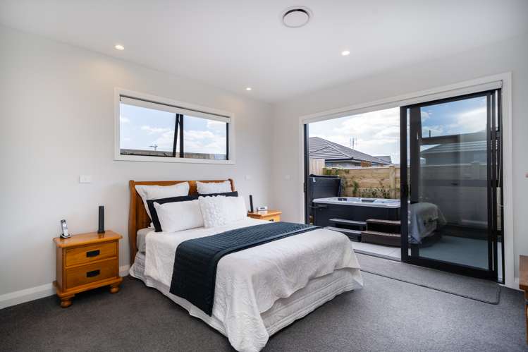 22 Kahuparere Crescent Pyes Pa_7