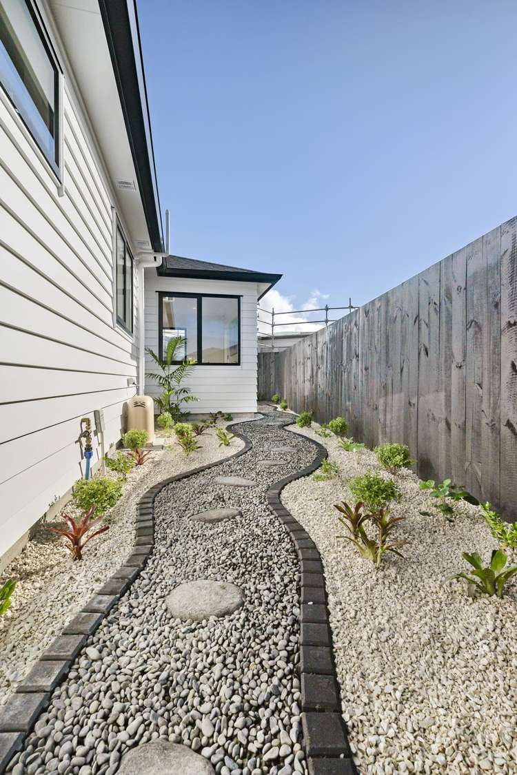 434 Te Taruna Drive Milldale_17