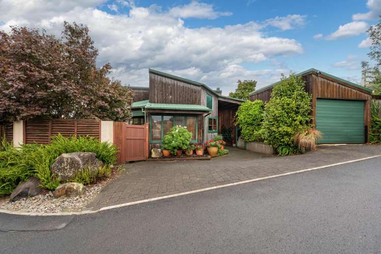 134 Lake Crescent Hamilton Lake_27