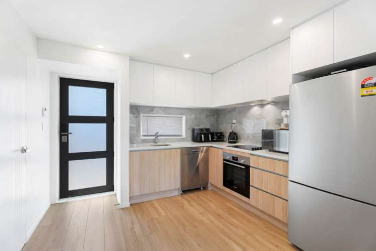 1B Sirius Place Botany Downs_4