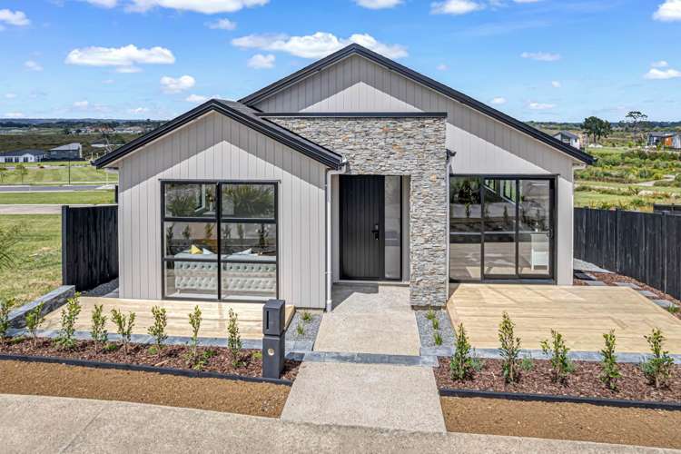 40 Parkmore Drive Karaka_1