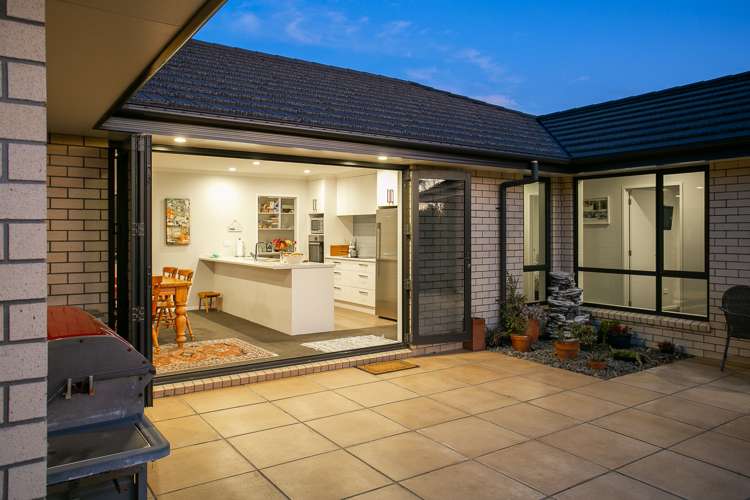 13 Mahy Way Leamington_17