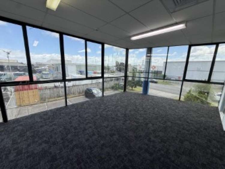 1/60 Cryers Road East Tamaki_2