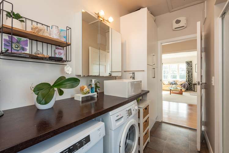 53 Sidlaw Street Strathmore Park_17