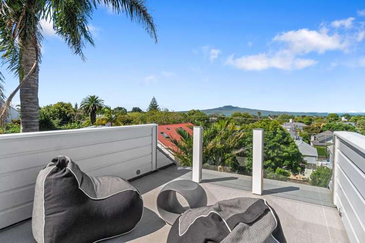 21 St Aubyn Street Devonport_13