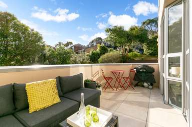 4/59 Hamilton Road_2