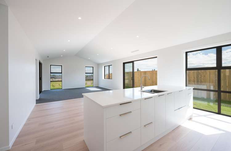 8 Paton Road Richmond_6