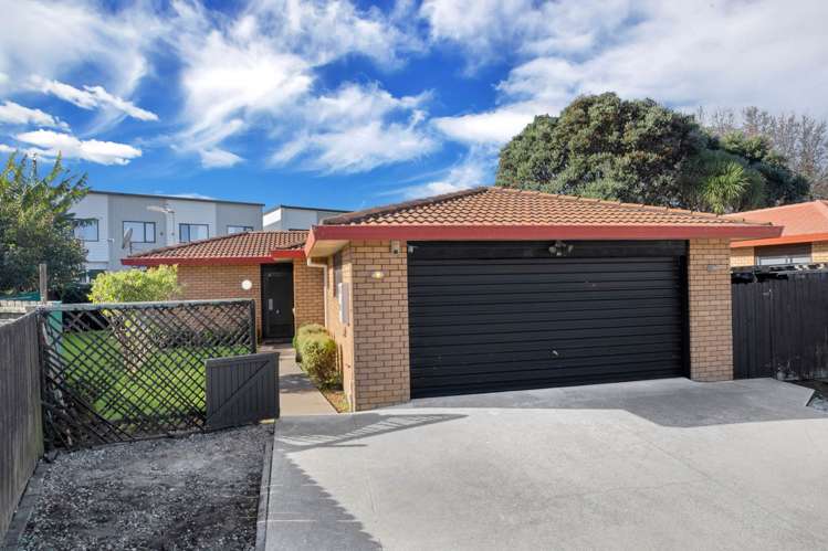 2/69 Victoria Road_1