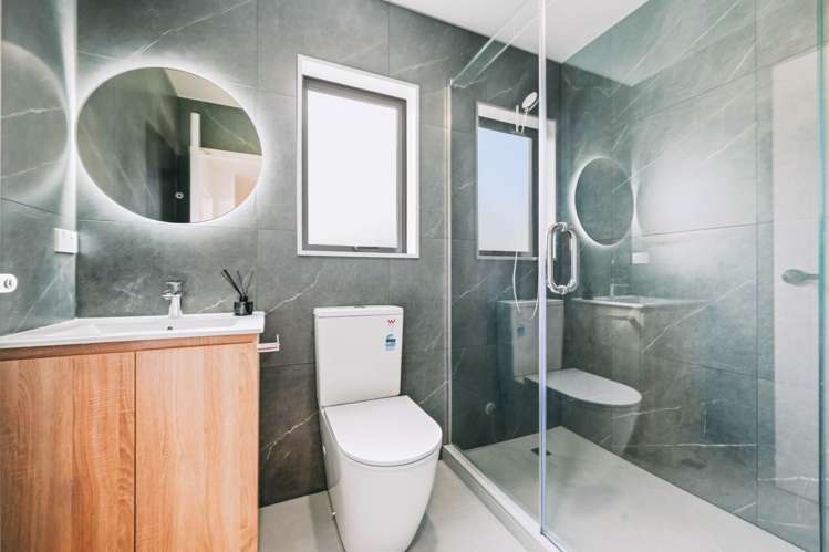 8-10 Lowtherhurst Road Massey_12