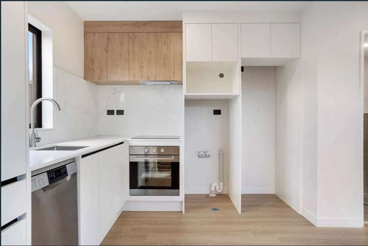 5/114 Coronation Road Mangere Bridge_6