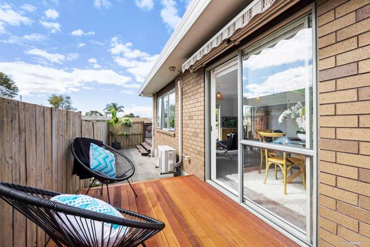 48 Bodi Place Te Atatu South_13