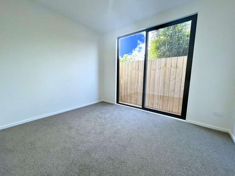 10 & 12 Humphreys Place Mangere_23