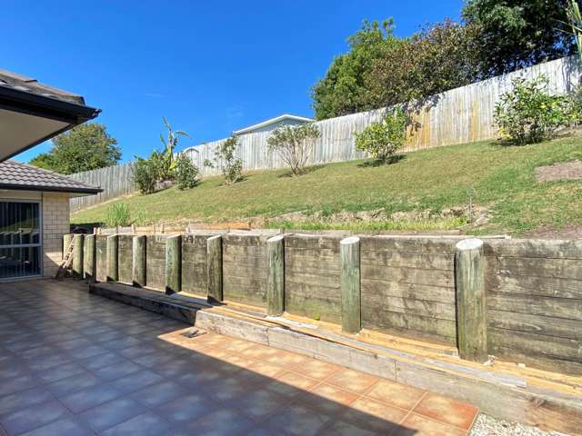 9 Bloomfield Rise Stanmore Bay_2