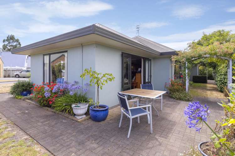 57 Kiddle Drive Hilltop_13