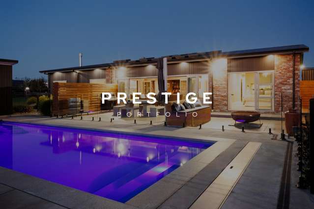 Builders own masterpiece - a private oasis
