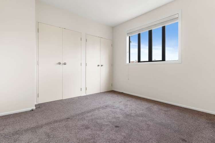 5/21 Armoy Drive East Tamaki_9