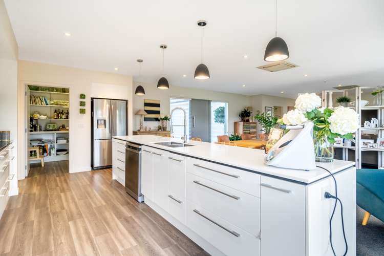 33 Kakariki Way Otatara_7