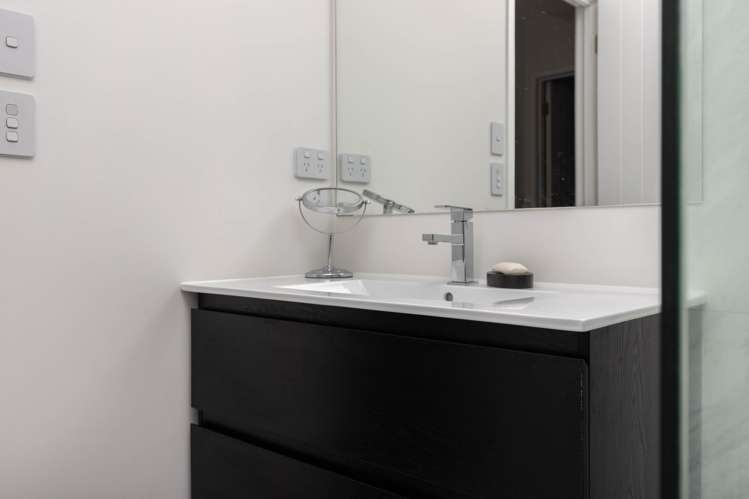 7 Parfitt Place Greymouth_17