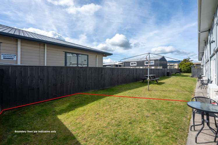 8/102 Tamamutu Street Central_6