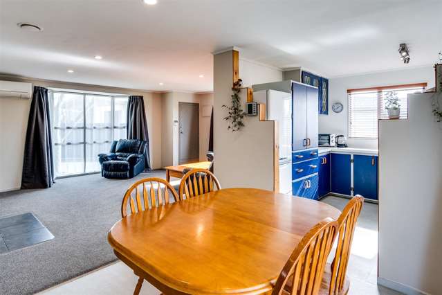 22 Jeffares Place Taradale_3