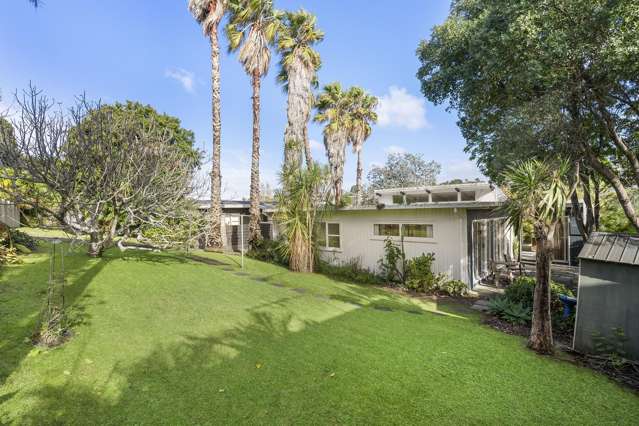 6 The Esplanade Castor Bay_3