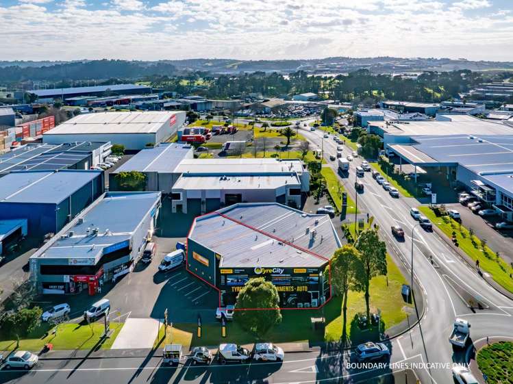 B/3 William Pickering Drive Albany_2