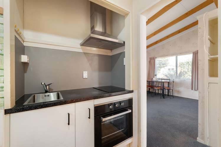 404 Court Street Thames_23