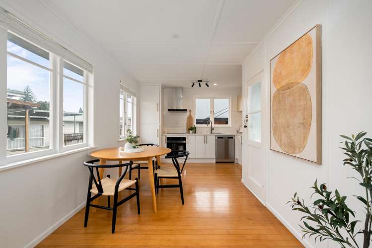 13 Alverstoke Road Parkvale_6