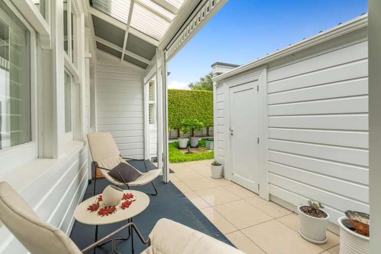 40 Cheltenham Road Devonport_13