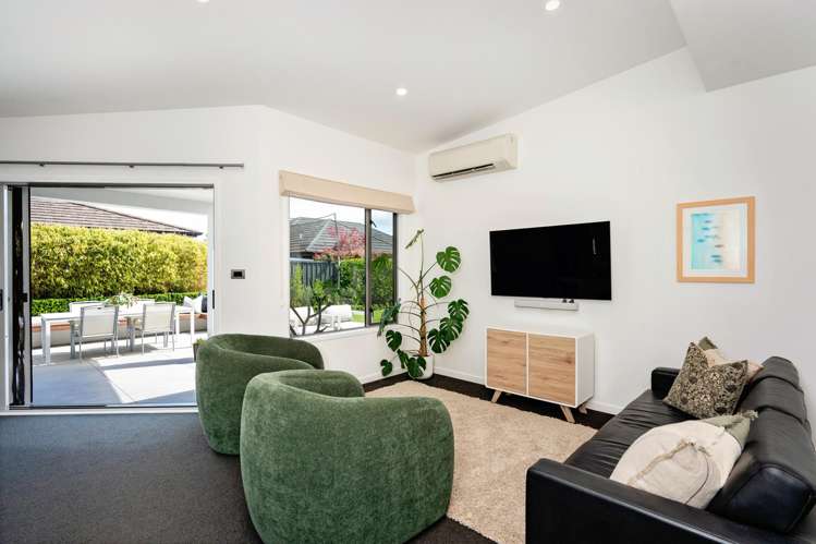 58 Kapiti Drive Poraiti_1