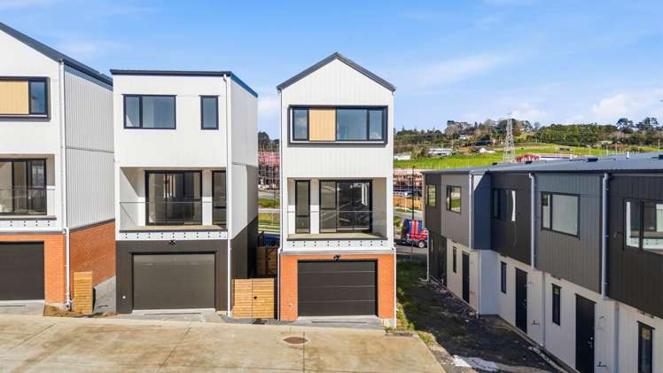 16 Vista Estate Boulevard Flat Bush_21