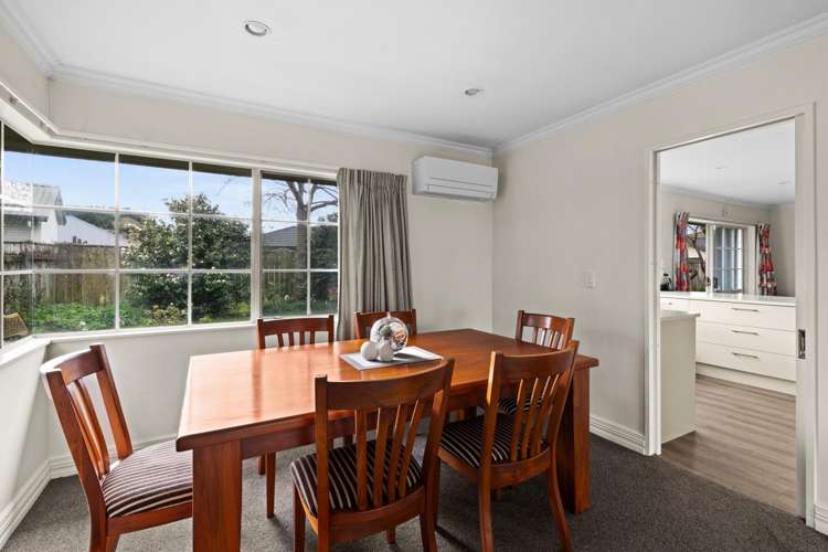 70 Whiting Crescent Greenmeadows_8