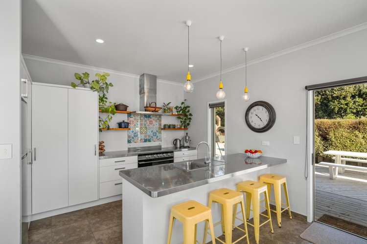 353 Lockington Road Aongatete_10