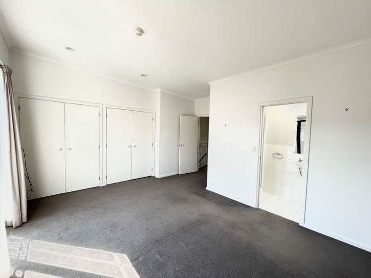 6d/8 Farnham Street Parnell_5