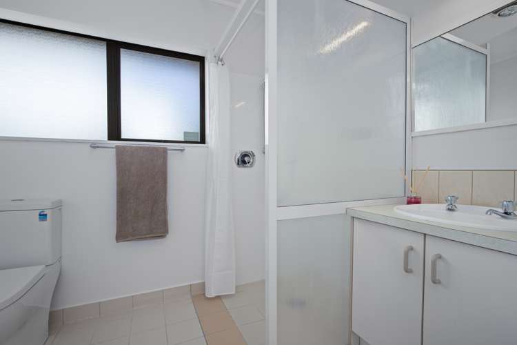 22/151 Kitchener Road Pukekohe_5