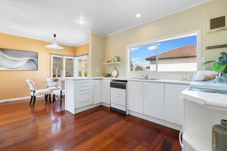 1/63 Pupuke Road Birkenhead_9