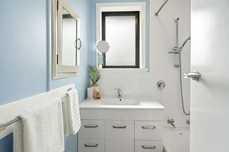 1 Pukemiro Road Te Kamo_24