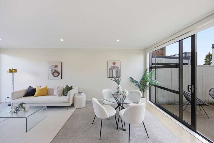 4A Wynne Gray Avenue Stonefields_7