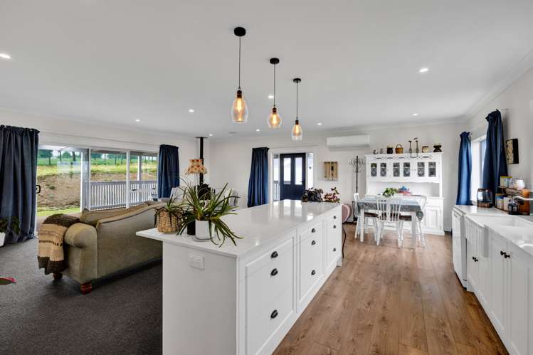 43a Rawhitiroa Road Eltham_8