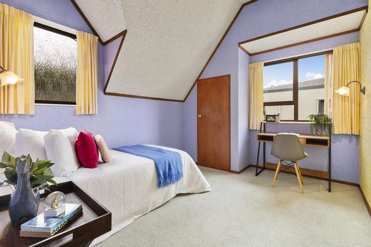 64 Woodman Drive Tawa_12